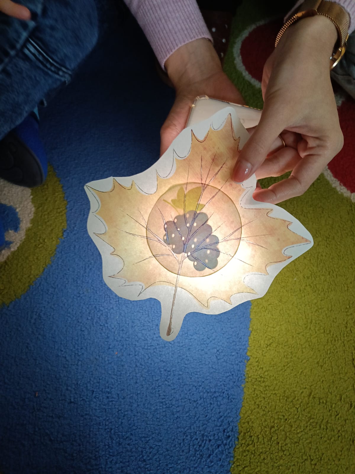 Dzieci poznają dary jesieni