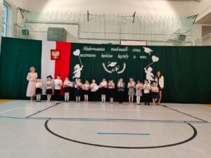 Miniaturka artykułu Pasowanie na ucznia klasy pierwszej